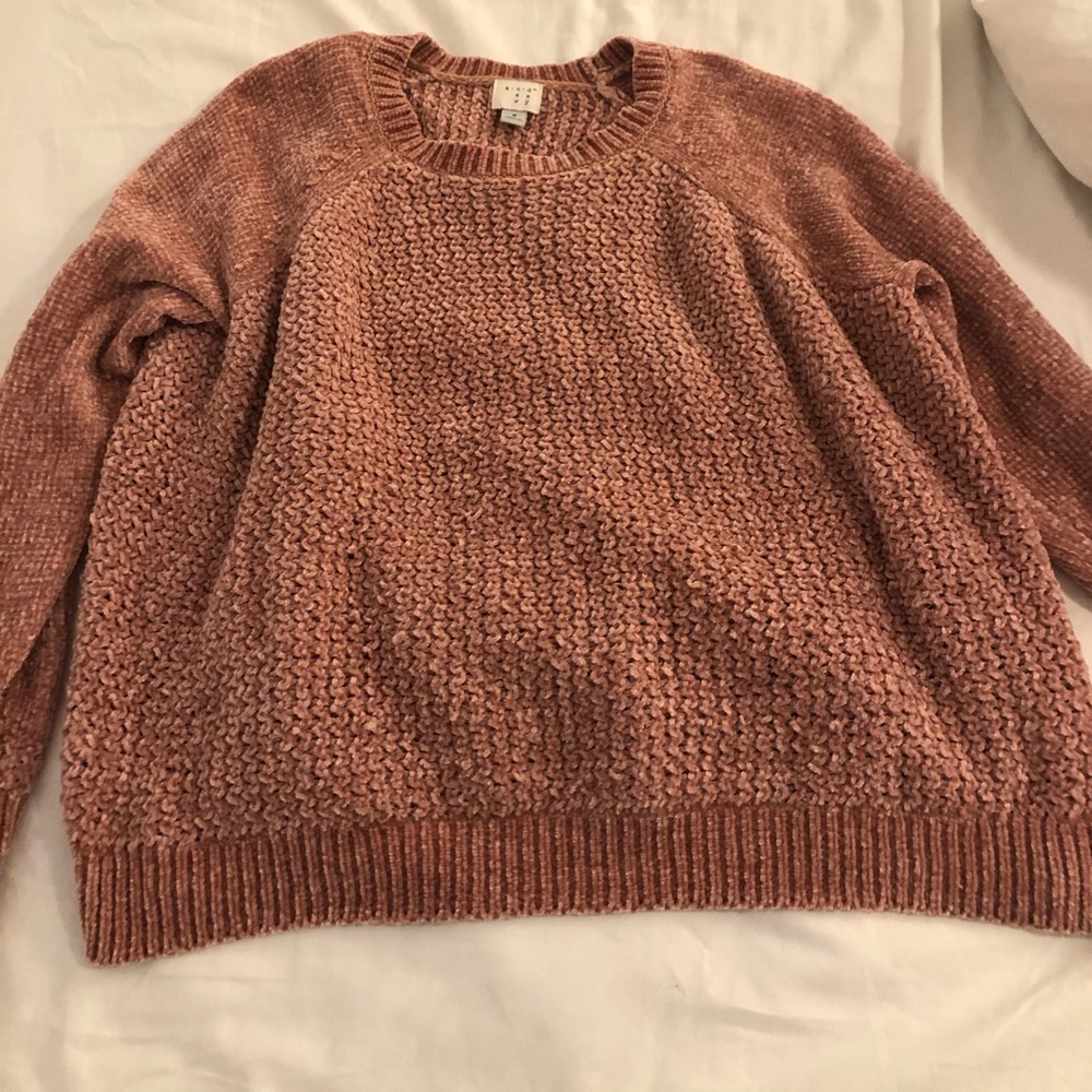 Pink knit sweater